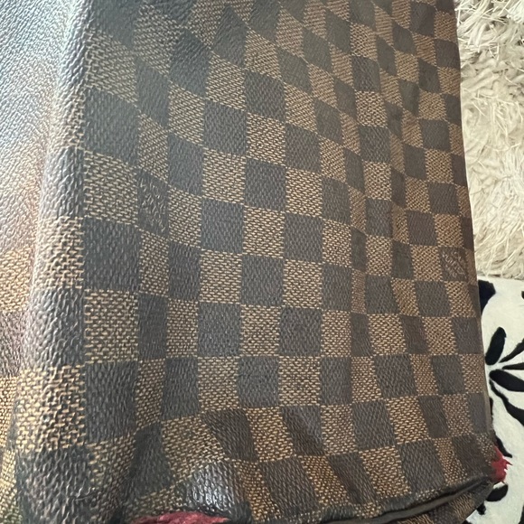 Louis Vuitton bags - Picture 8 of 13